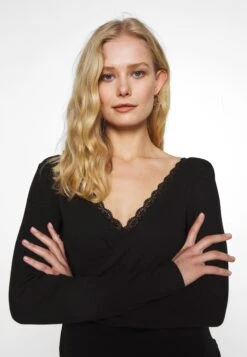 Anna Field Maglietta A Manica LungaBlack Donna T-shirt E Top AN621D0QH-Q11 11 Anna Field Maglietta A Manica LungaBlack Donna T-shirt E Top AN621D0QH-Q11 -Anna Field 0028a219b8b74568a76b6574379496b9