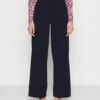 PantaloniDark Blue Donna Pantaloni ANH21A00J-K11 -Anna Field 032cce2be3e640dbb234b0ad582956ec