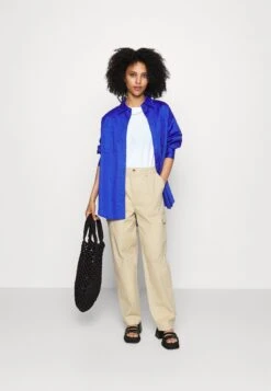 Anna Field -Anna Field 20dbedc53ccf46aca9e06384bc399f5a