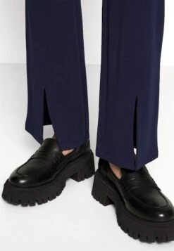 PantaloniDark Blue Donna Pantaloni ANH21A00Z-K11 -Anna Field 41ed8f89a89d495fa38c20d40b441a55