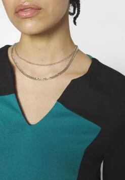 Anna Field Vestito Di Maglina - Black/Dark Green 16 Anna Field Vestito Di Maglina - Black/Dark Green -Anna Field 559be00e49c948f78740466736dffc10