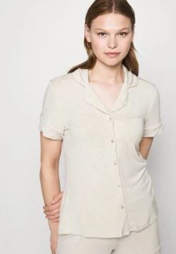 Anna Field Button Through Pj Set PigiamaBeige Donna Intimo Notte E Loungewear AN681P09T-B11 -Anna Field 6011447bf3a244329ca8a4fa7de63828
