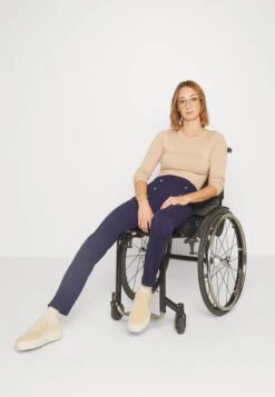 Anna Field PantaloniDark Blue Donna Pantaloni AN621A06R-K11 -Anna Field 774eb59c78b847829cd555358c18dfc6