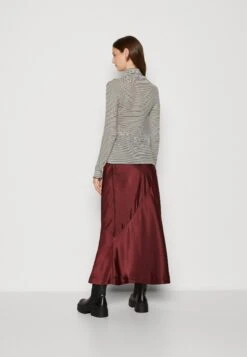 Anna Field Maglietta A Manica LungaBeige/Black Donna T-shirt E Top AN621D18W-B11 13 Anna Field Maglietta A Manica LungaBeige/Black Donna T-shirt E Top AN621D18W-B11 -Anna Field 9dc0f3dfce79408db52225002a20fae3