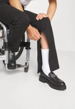 Anna Field PantaloniBlack Donna Pantaloni AN621A06T-Q11 -Anna Field 9de51d74f6af447d9121c63724cef185