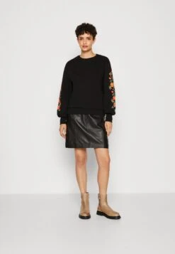 Anna Field FelpaBlack Donna Felpe AN621J013-Q11 -Anna Field aa0673b7e55f46a9bf3edaf27172b24e