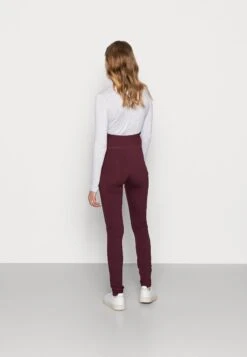 3 PackLeggingsBlack/Bordeaux/Dark Blue Donna Pantaloni EX429B00M-Q12 11 3 PackLeggingsBlack/Bordeaux/Dark Blue Donna Pantaloni EX429B00M-Q12 -Anna Field bc3788904d924fbfa012398100d87862