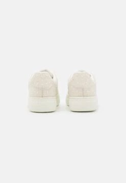 Sneakers BasseOff-White Donna Sneakers ANJ11A037-A11 -Anna Field d3b67d0bf0f5472984c10fecfec1cafd