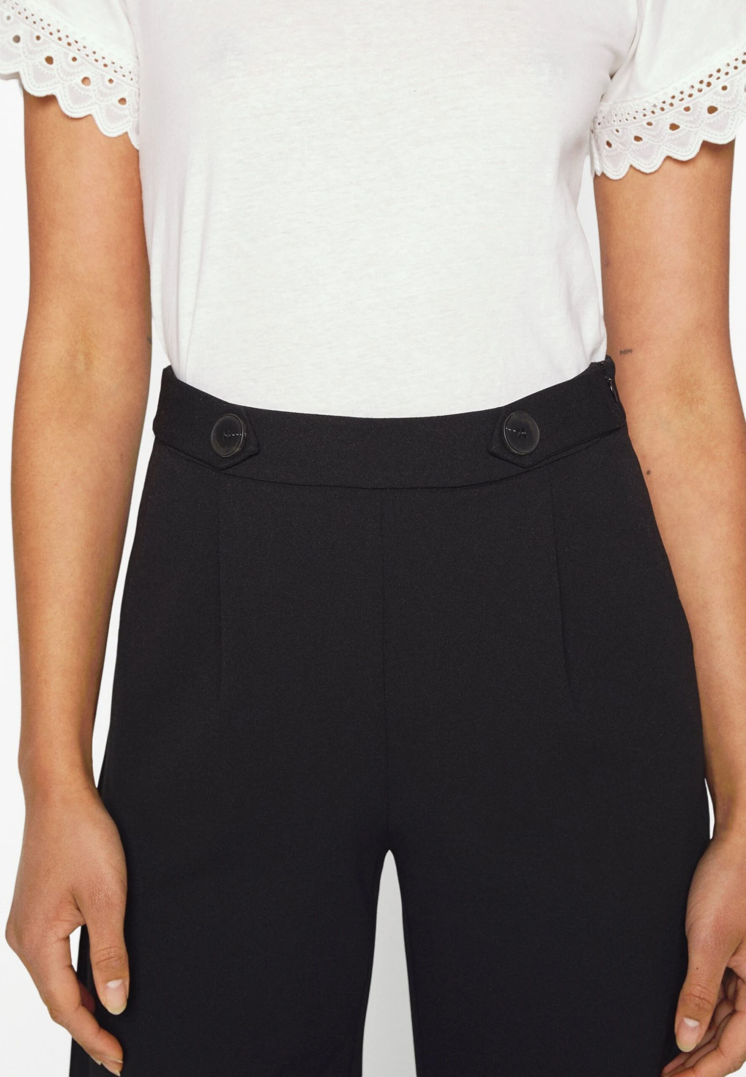 PantaloniBlack Donna Pantaloni ANH21A00J-Q11 7 PantaloniBlack Donna Pantaloni ANH21A00J-Q11 - immagine 5