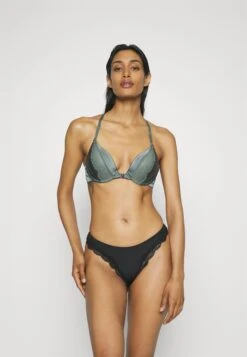 Anna Field 7 Pack - Perizoma - Black 8 Anna Field 7 Pack - Perizoma - Black -Anna Field f23d01bb086f4427a518b9ba5f2dd15e