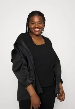 Plus SizeT-Shirt Con StampaBlack Donna T-shirt E Top AX821D06N-Q11 -Anna Field f6e76092d7ba4ceda3f70f93bba7bb4a