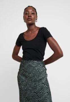 Anna Field 2 Pack T-Shirt BasicBlack Donna T-shirt E Top AN621D0Q1-Q11 -Anna Field f8f858ed20b24789b8019797588fb528