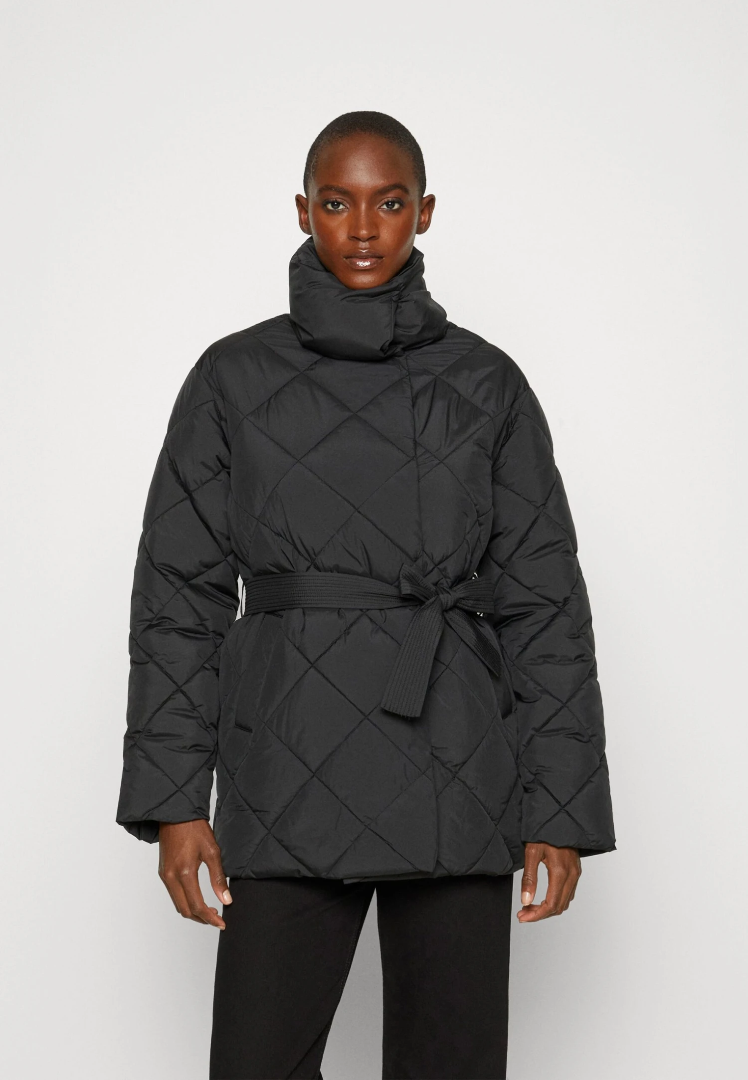 Cappotto CortoBlack Donna Cappotti ANH21U00A-Q11 3 Cappotto CortoBlack Donna Cappotti ANH21U00A-Q11